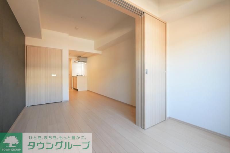 居室・リビング　※別部屋参考画像