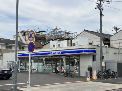 コンビニ　ローソン 昭和区福江一丁目店（コンビニ）まで383m