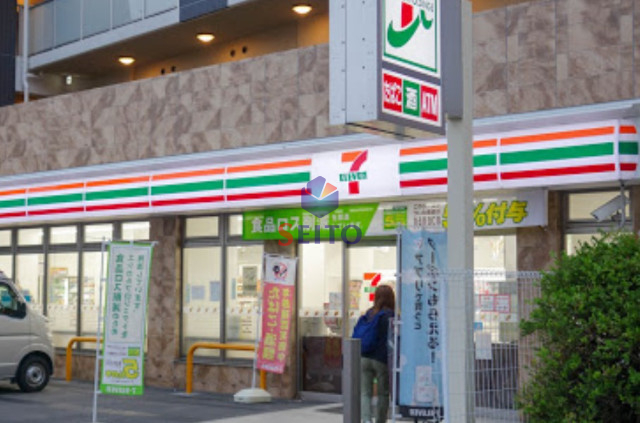 コンビニ　セブンイレブン大阪吉野2丁目店（コンビニ）まで24m