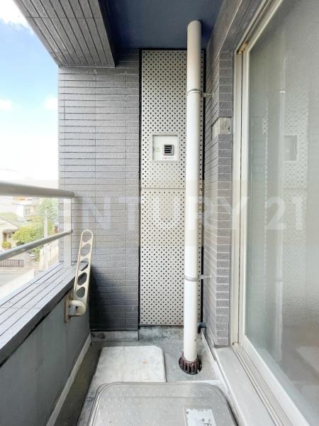 バルコニー　※他のお部屋の写真です。