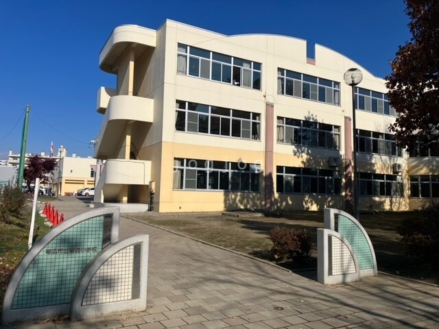 その他　帯広市立啓西小学校（その他）まで400m