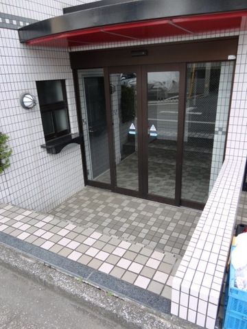 エントランス　お洒落なエントランス