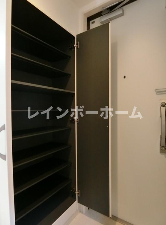 玄関　ゆったりとした玄関です