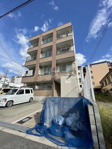 ヴィラナリー西九条の外観写真