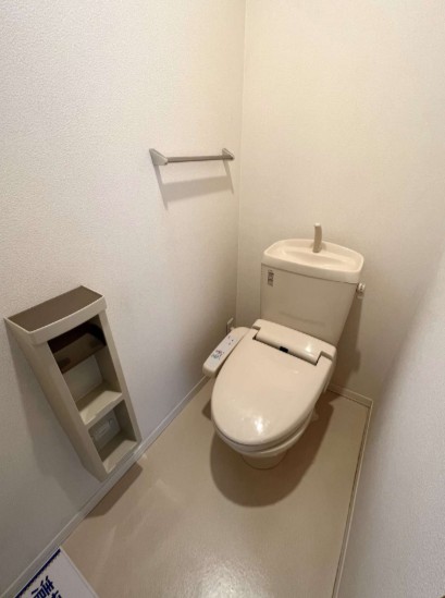 クリスタルコートのトイレ写真