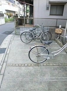 クリスタルコートの外観写真