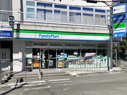 コンビニ　ファミリーマート 茨木竹橋町店（コンビニ）まで438m