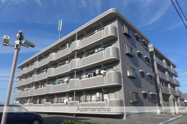 グランドゥール須田の外観写真