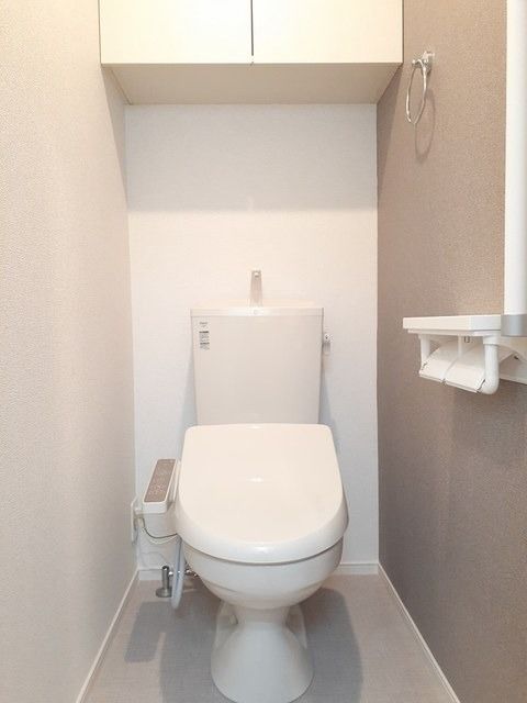エレガンテのトイレ写真