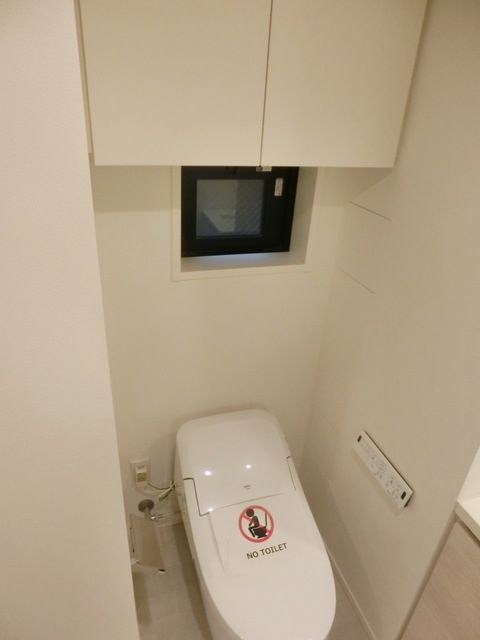 トイレ　別部屋参考
