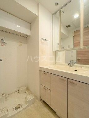 プレミスト調布駅前ブリリアントプレイスの内装写真
