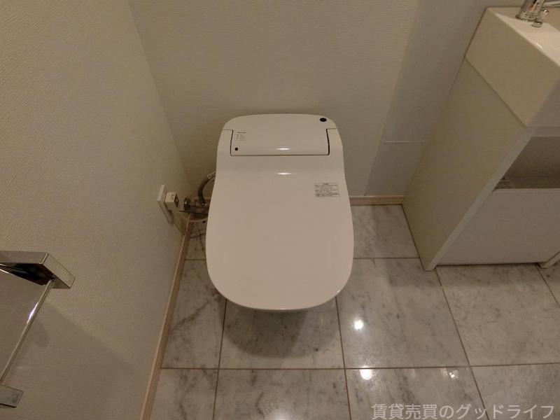 クリスタルグランツ京都高辻のトイレ写真