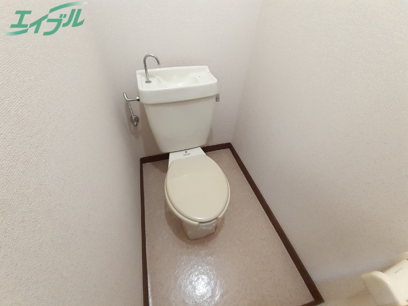 トイレ　反転タイプ参考写真
