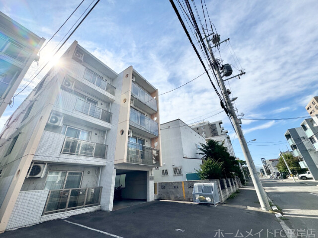 建物外観　デザイナーズ物件♪