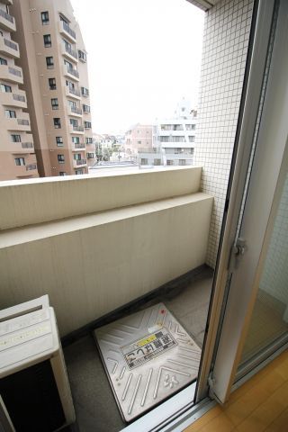 バルコニー　エスティメゾン千駄木　文京区千駄木3