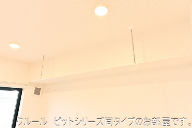 オリーブ コートのその他写真