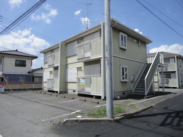 駐車場　Ａ棟建物前駐車場です！