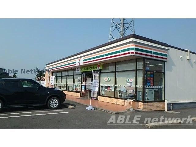 コンビニ　セブンイレブン八代古閑浜店（コンビニ）まで462m