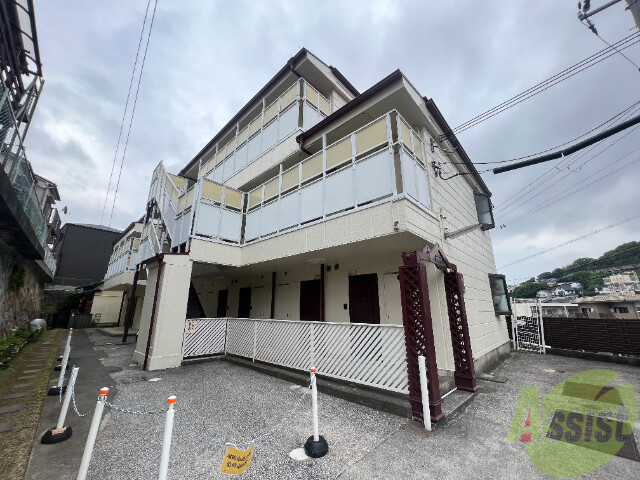 神戸市垂水区塩屋町のマンションの建物外観