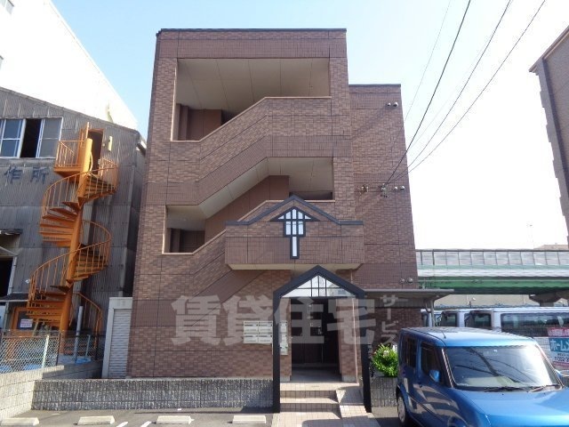 名古屋市港区砂美町のマンションの建物外観