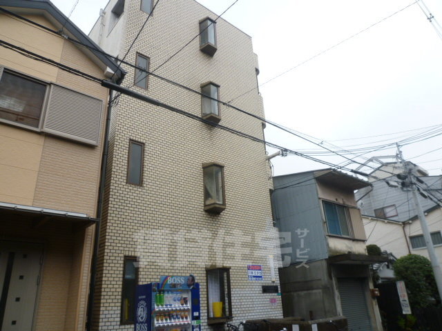 大阪市住之江区西住之江のマンションの建物外観