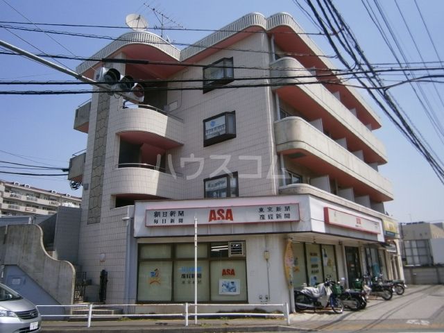 東大和市立野のマンションの建物外観