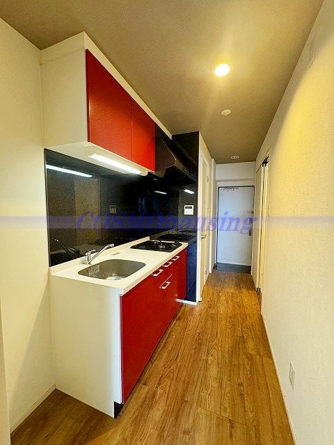 キッチン　※同タイプの室内写真