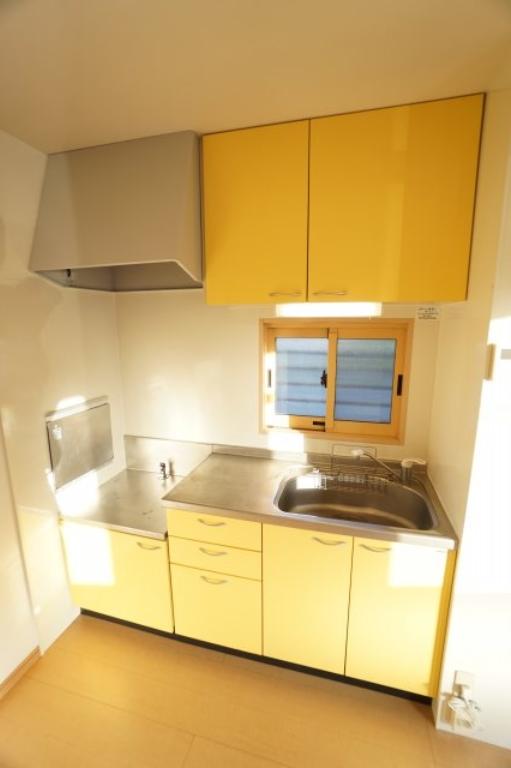 キッチン　※同物件・同タイプの写真です。