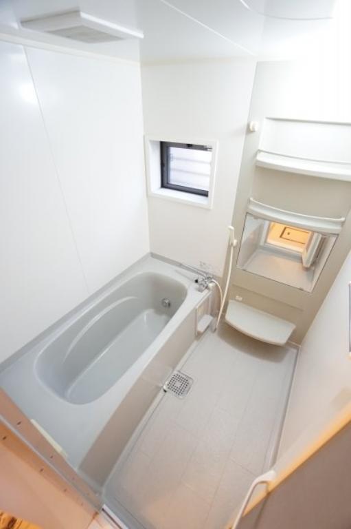 バス・シャワールーム　※同物件・同タイプの写真です。