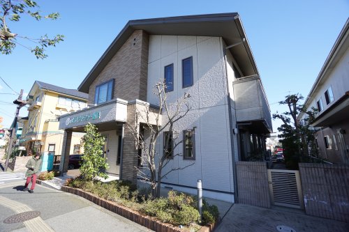 病院　いわせファミリー歯科（病院）まで69m