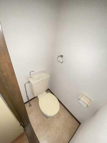 トイレ　※仕様が異なる場合が御座います