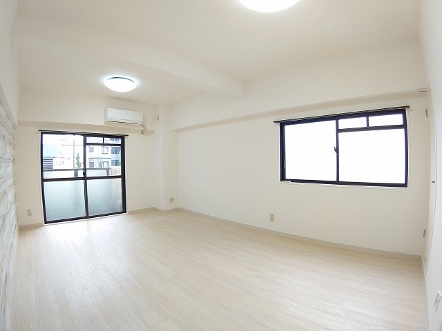 その他　同物件改装例です。