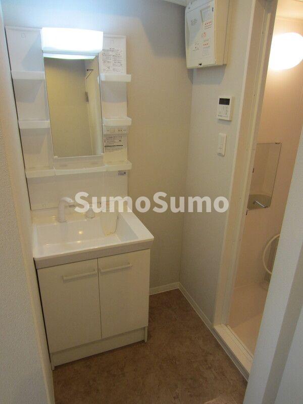 洗面設備　忙しい朝には欠かせない洗面所です