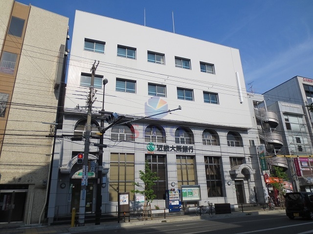 銀行　近畿大阪銀行服部支店（銀行）まで1042m