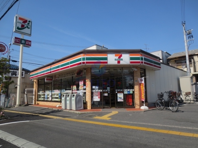 コンビニ　セブンイレブン豊中浜１丁目店（コンビニ）まで435m