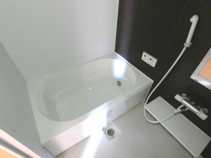 バス・シャワールーム　図面と現状が相違がある場合には現状を優先