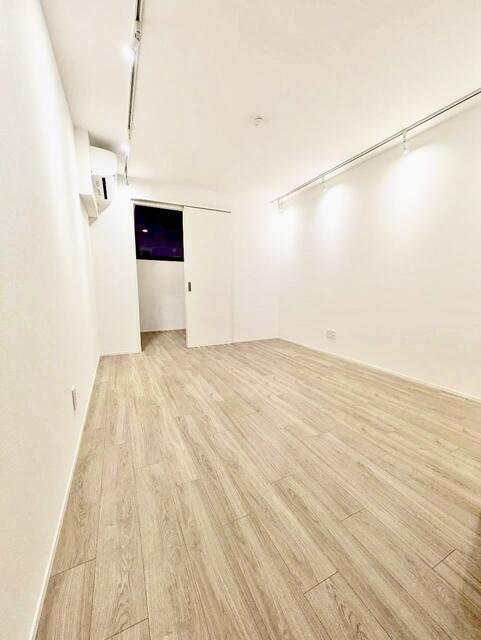 収納　ダウンライトがおしゃれ