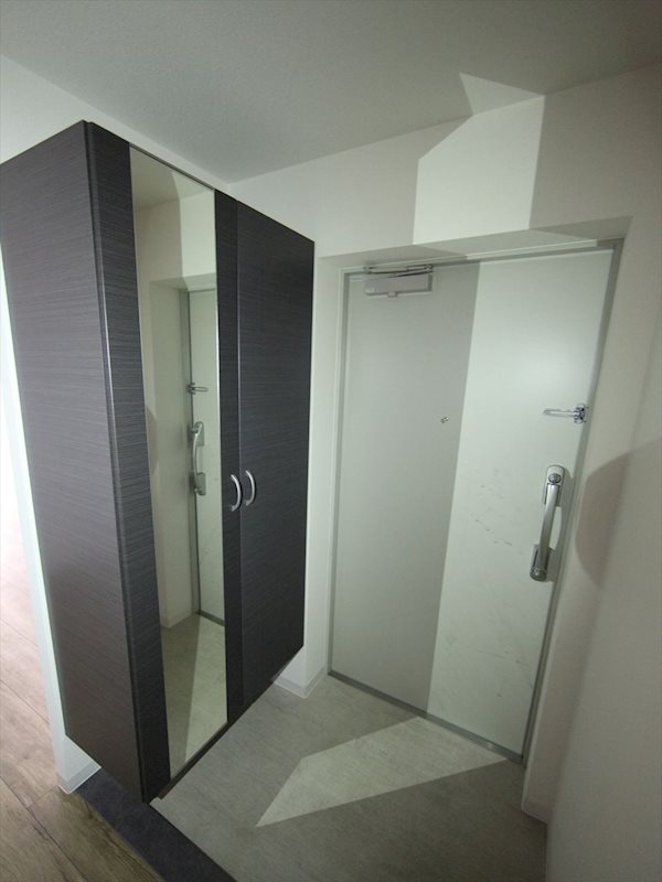 玄関　玄関　シューズボックス（収納充実してます）