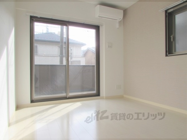 居室・リビング　洋室