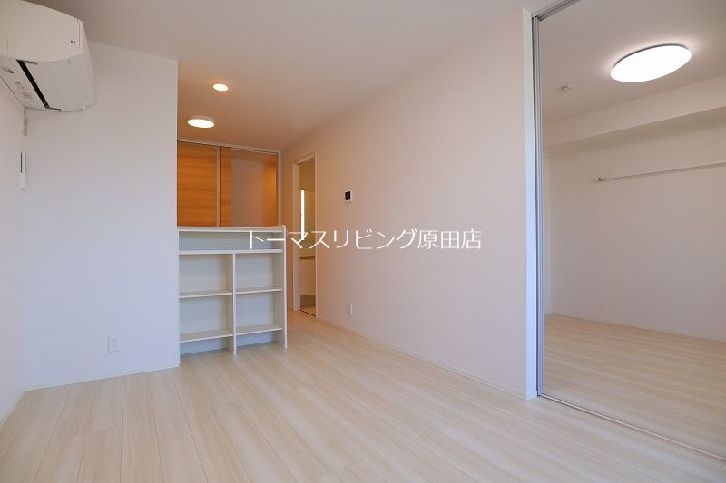 居室・リビング　105号室写真