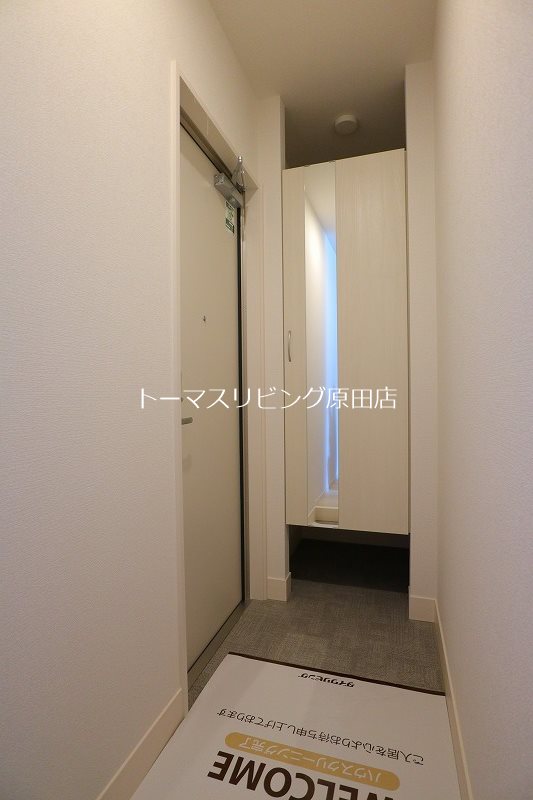 玄関　105号室写真