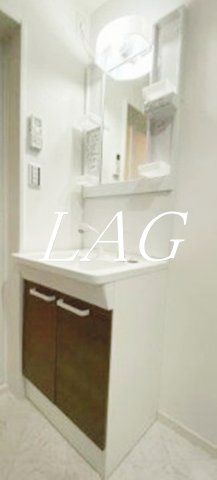 洗面設備　独立洗面台です。