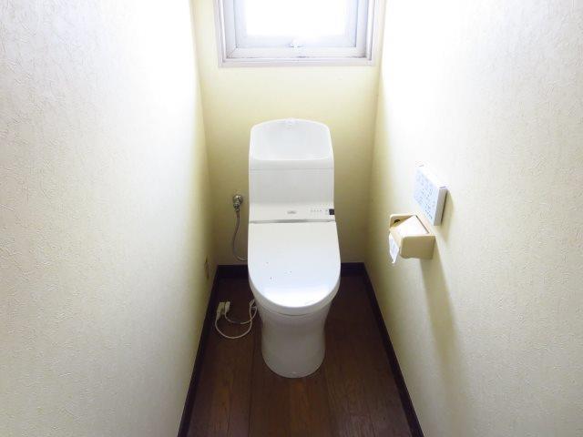 トイレ　トイレ