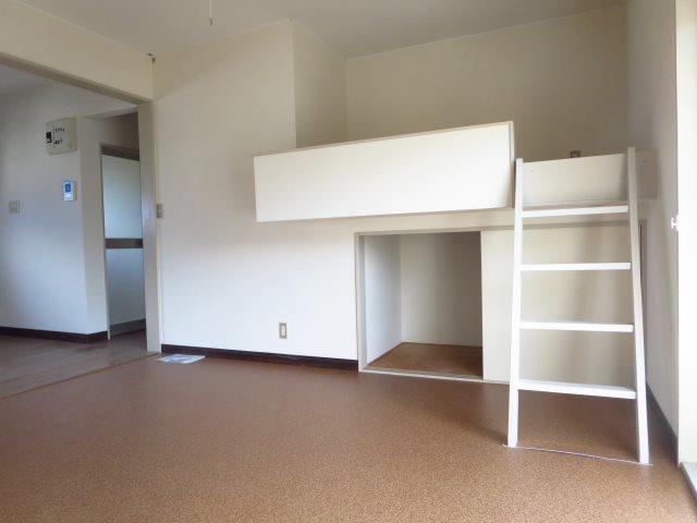 居室・リビング　リビング