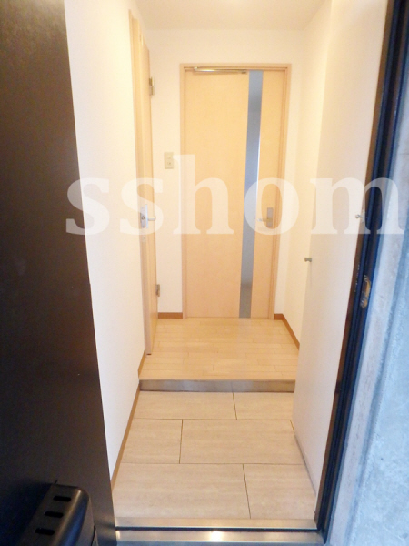 玄関　お部屋は見えません☆