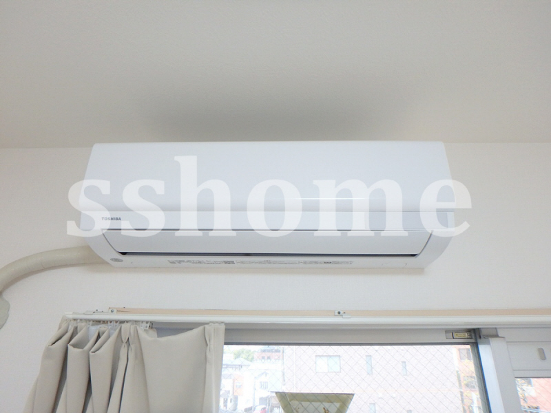 その他　うれしいエアコン付き☆