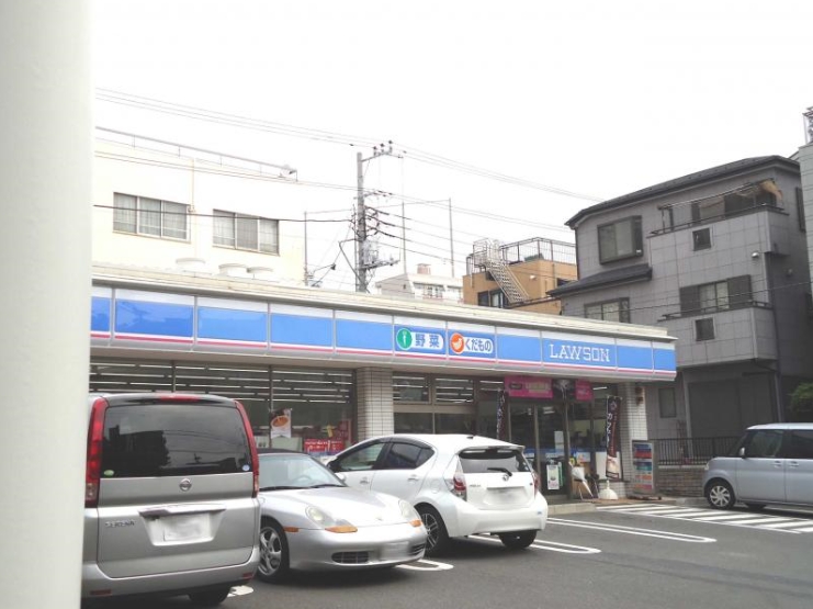 コンビニ　ローソン 横浜別所四丁目店（コンビニ）まで493m