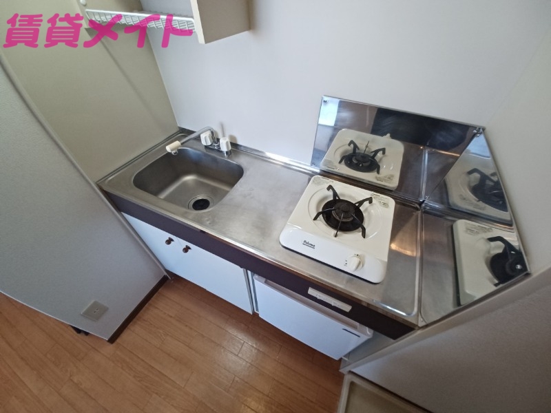 キッチン　同型参考写真