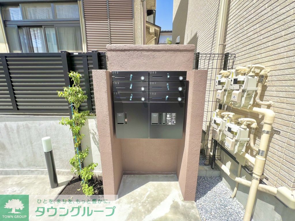 エントランス　エントランス