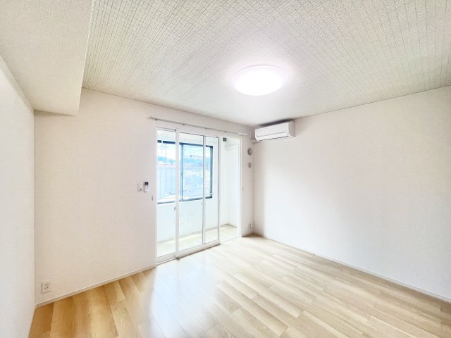 居室・リビング　イメージ102号室の写真